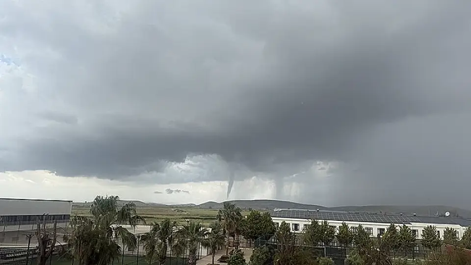 İzmir, Çorum ve Çankırı'da Hortum Afeti Yaşandı