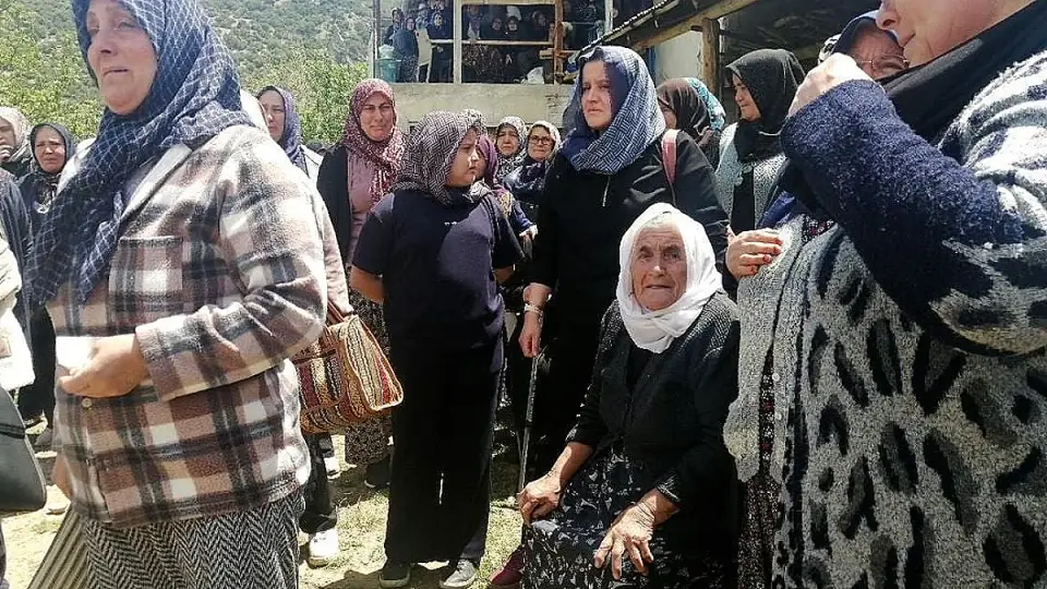 Kansere Yakalanan Kadın Eşiyle Trafik Kazasında Hayatını Kaybetti
