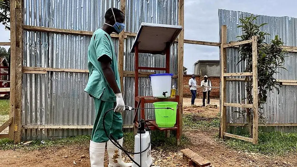 Kongo'da Ebola Salgınında Can Kaybı 131'e Yükseldi