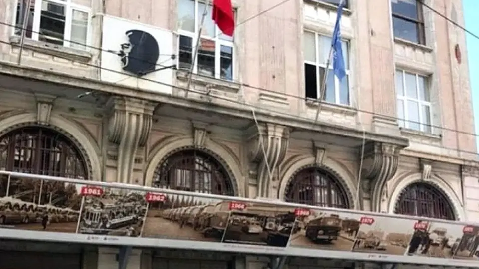 Metro Han'ın Mülkiyeti Vakıflar Genel Müdürlüğü'ne Devredildi