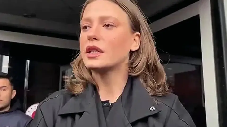 Oyuncu Serenay Sarıkaya ve 17 Ünlü İsim Hakkında Gözaltı Kararı