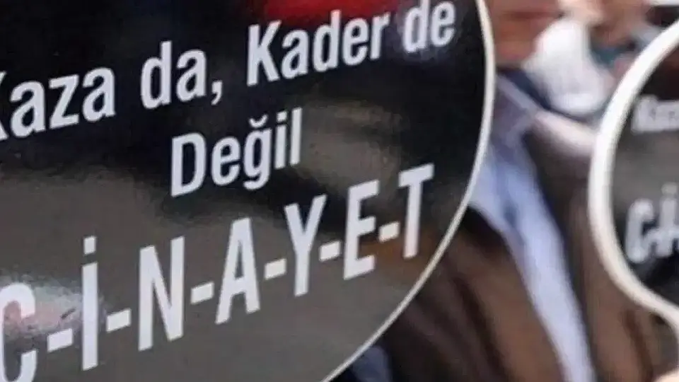 Siirt'te Çatı Tadilatında Elektrik Akımına Kapılan İşçi Hayatını Kaybetti, Bir İşçi Yaralandı