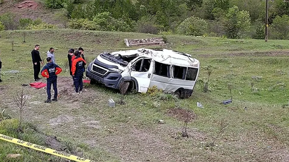 Yozgat'ta Öğrenci Servisi Devrildi: 2 Ölü, 7 Yaralı
