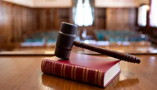 16 Yaşındaki O.İ.'ın Darbedilmesiyle İlgili Mahkemeden Takipsizlik Kararı