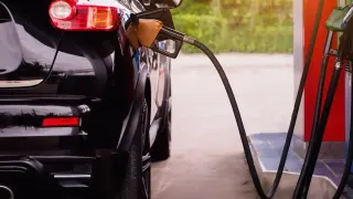 23 Nisan Akaryakıt Fiyatları Güncellendi: Motorinde İndirim, Benzinde Değişiklik Yok