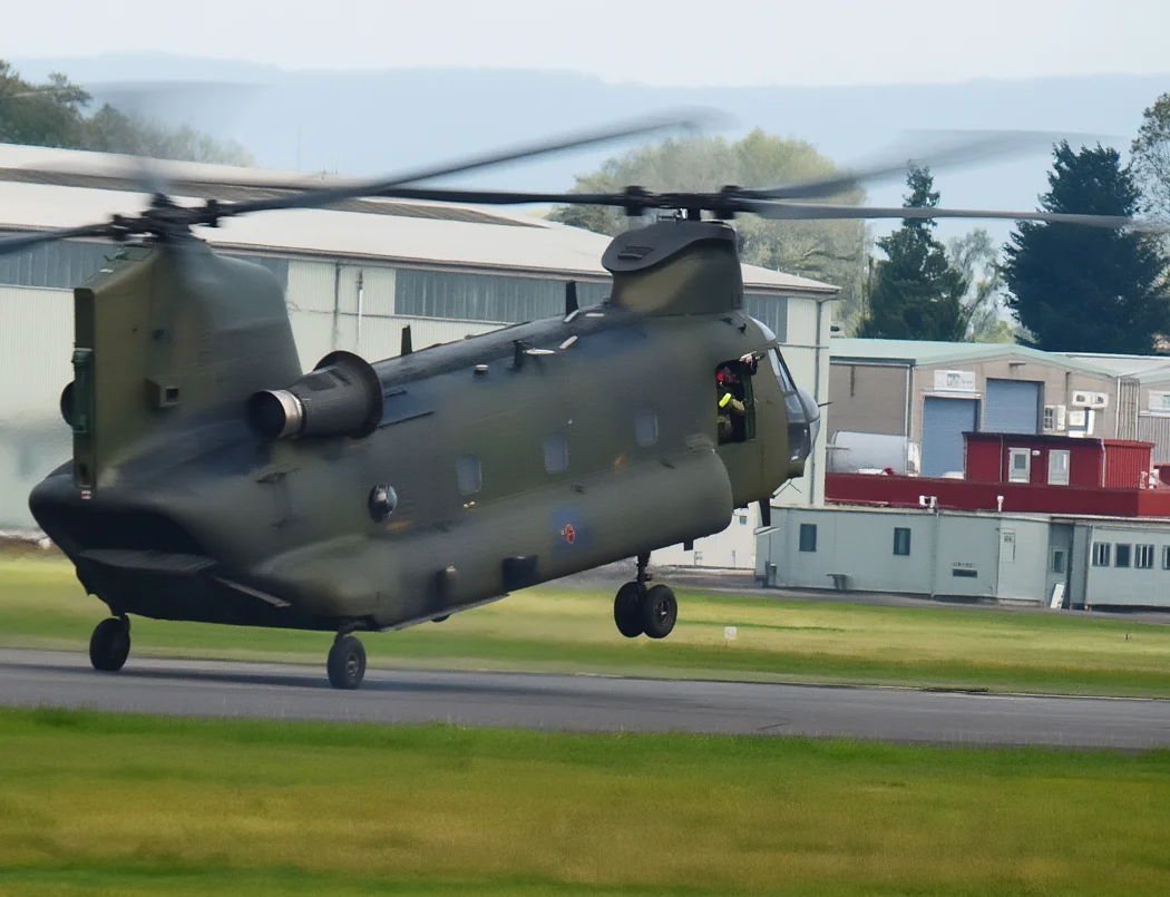 Ankara'da askeri helikopter kaza kırıma uğradı