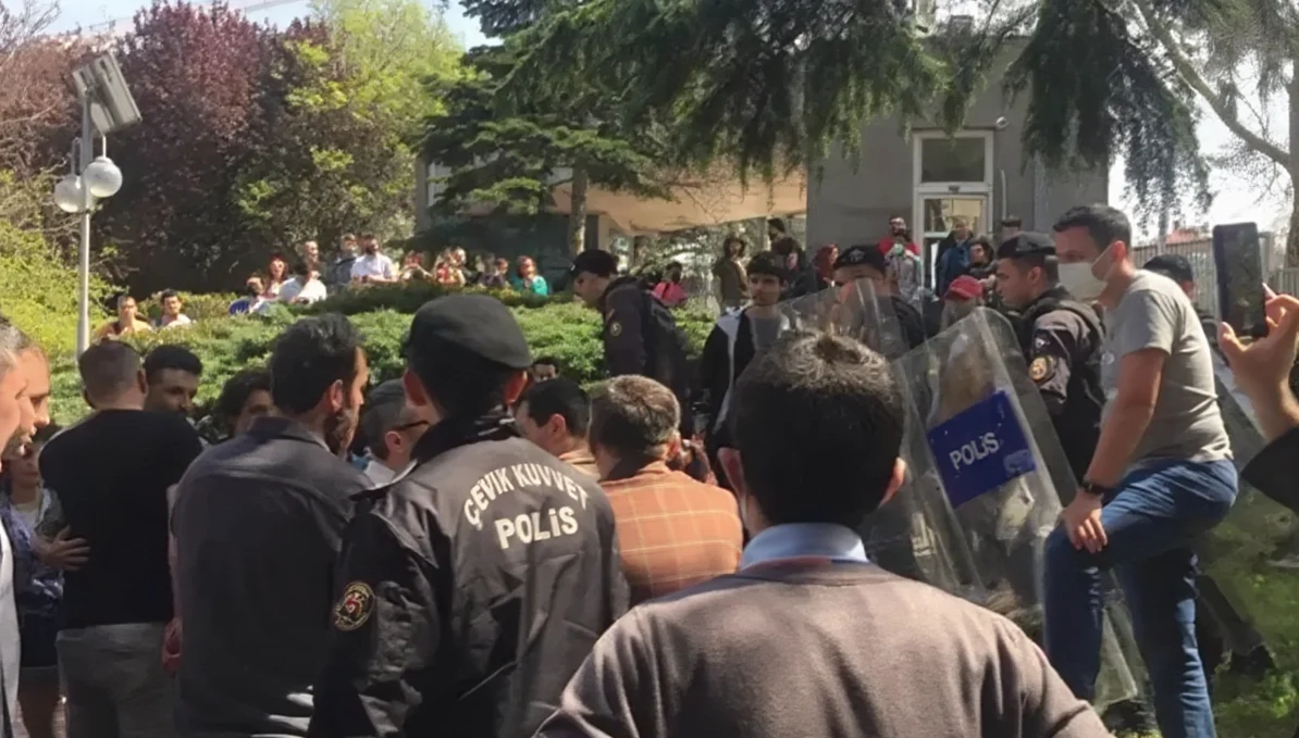 Boğaziçi Üniversitesi'nde 2.3 Milyon TL'lik Güvenlik Müdahale Eğitimi İhalesi Tartışma Yarattı