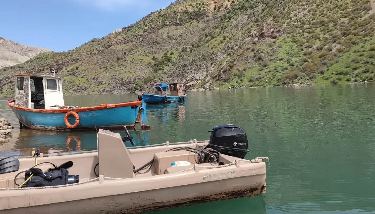 Fırat Nehri'ne Düşen Kampçı İçin Arama Başlatıldı