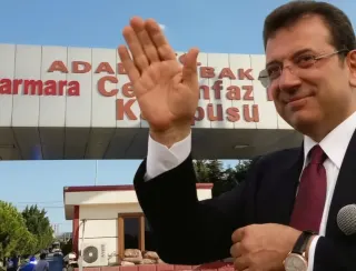 İstanbul Büyükşehir Belediyesi Başkanı Ekrem İmamoğlu: 'Kendinize iyi bakın, güçlü olun.'