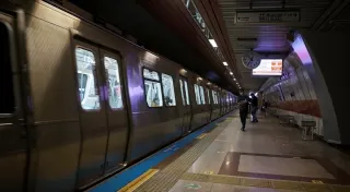 Taksim Metro İstasyonu Ulaşım Trafiğine Kapatıldı