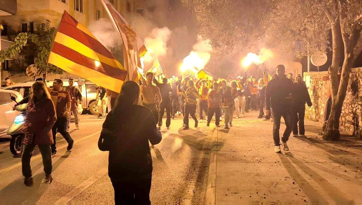 Galatasaray'ın Şampiyonluk Kutlamaları Muğla'da Coşkuyla Sürdü