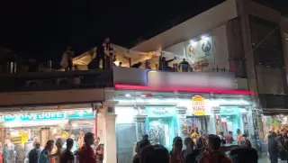 Galatasaray Taraftarlarının Kutlamalarında Kavga: 1 Yaralı