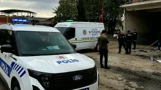 Elektrik Direğinden Düşen Hurdacı Hayatını Kaybetti