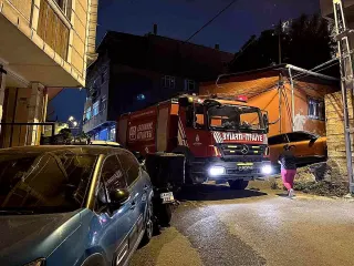 Eyüpsultan'da Bodrum Katında Yangın: 4 Ağır Yaralı