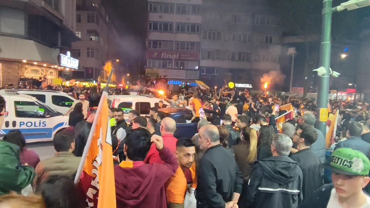 Galatasaray, Süper Lig'de Şampiyonluğunu İlan Etti