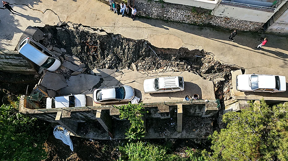Hatay'da Sağanak Sel Felaketine Yol Açtı: 3 Ölü, 2 Kayıp