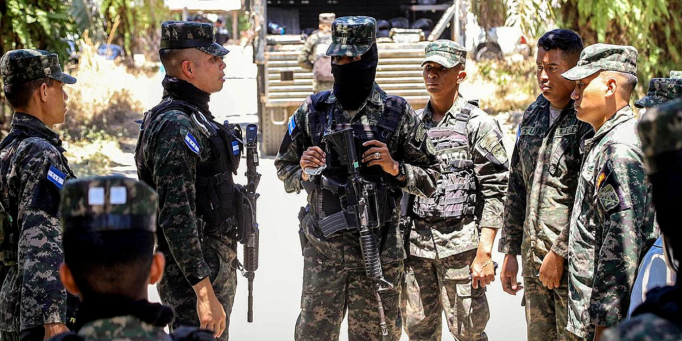 Honduras'ta Çifte Saldırı: 25 Ölü, Aralarında 6 Polis Var