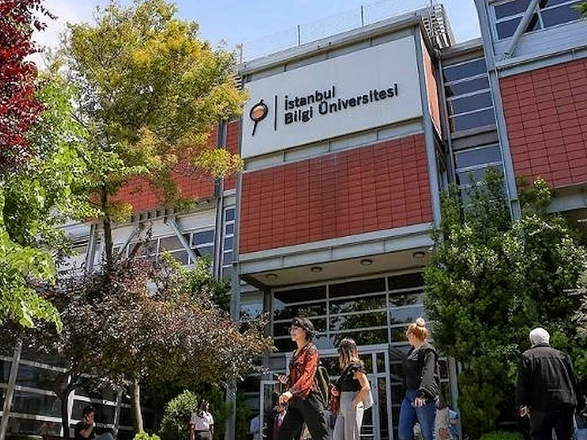 İstanbul Bilgi Üniversitesi'nin Faaliyet İzni Kaldırıldı