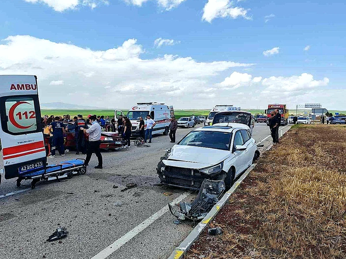 Konya'da Trafik Kazası: 5 Yaralı