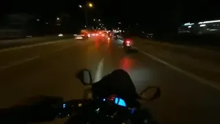 Maltepe D-100 Karayolu'nda Otomobil Devrildi, Motosikletli Araç Çarpmaktan Kurtuldu