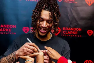 NBA Oyuncusu B.C. Hayatını Kaybetti