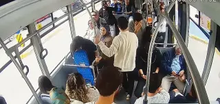 Otobüste Fenalaşan Yolcuya Şoför ve Hemşire Müdahale Etti