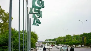 Pakistan'da Polis Noktasına İntihar Saldırısı: 12 Polis Hayatını Kaybetti