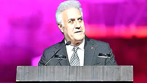 Tamer Karadağlı, Aspendos Antik Tiyatrosu'nda Yuhalandı